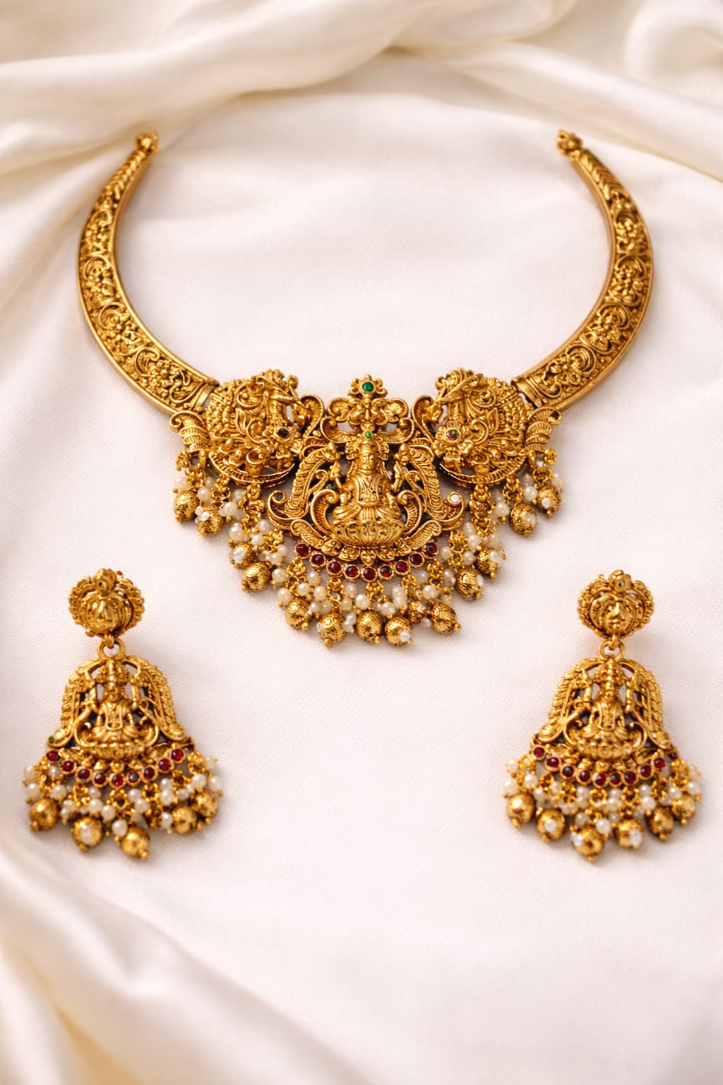 Traditional Temple Lakshmi Necklace Set