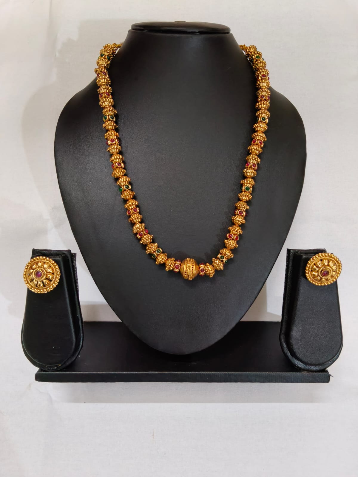 Traditional Antique Gold Beaded Necklace Set