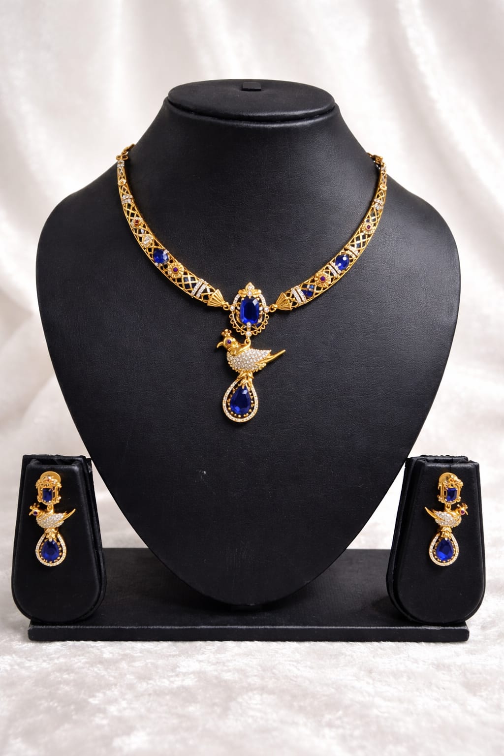 Royal Peacock Blue Stone Necklace Set