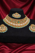 Mint Pearl Royal Choker Set